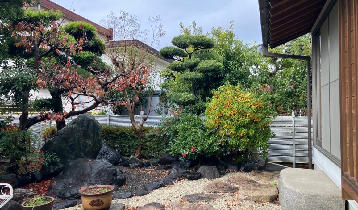 名東区極楽四丁目 中古戸建/3LDK＋3納戸